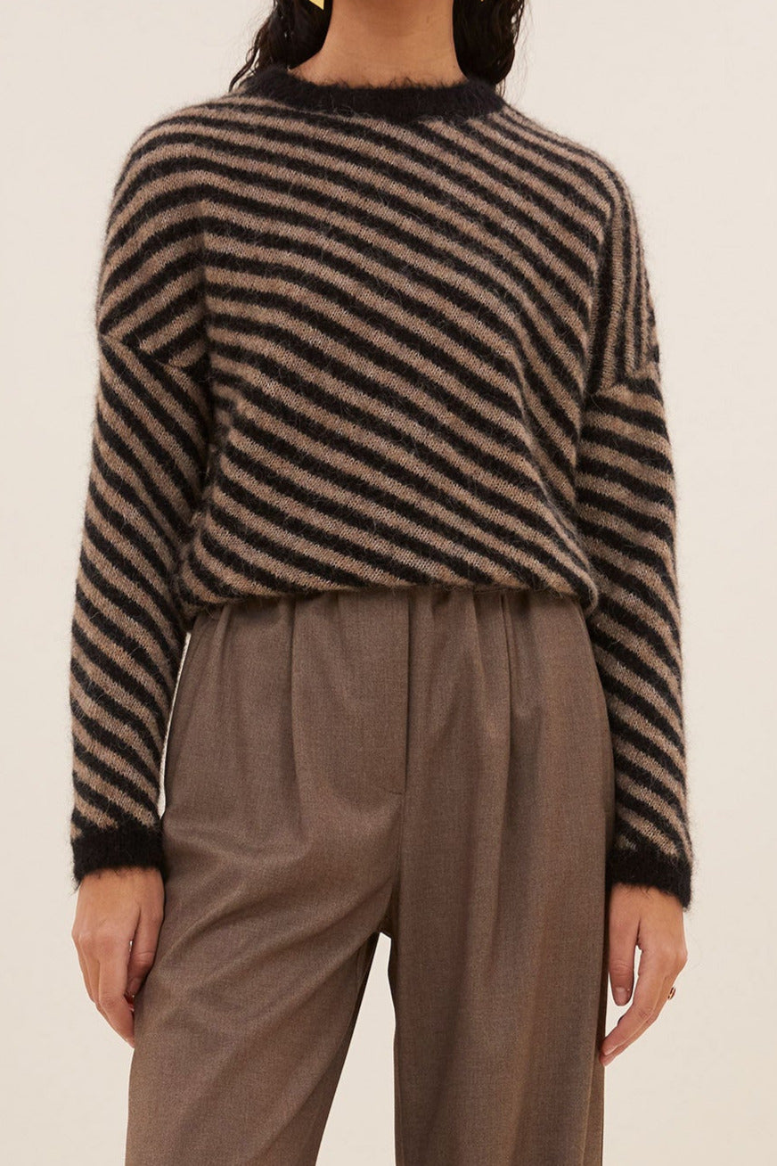 Diagonal Natural Pullover