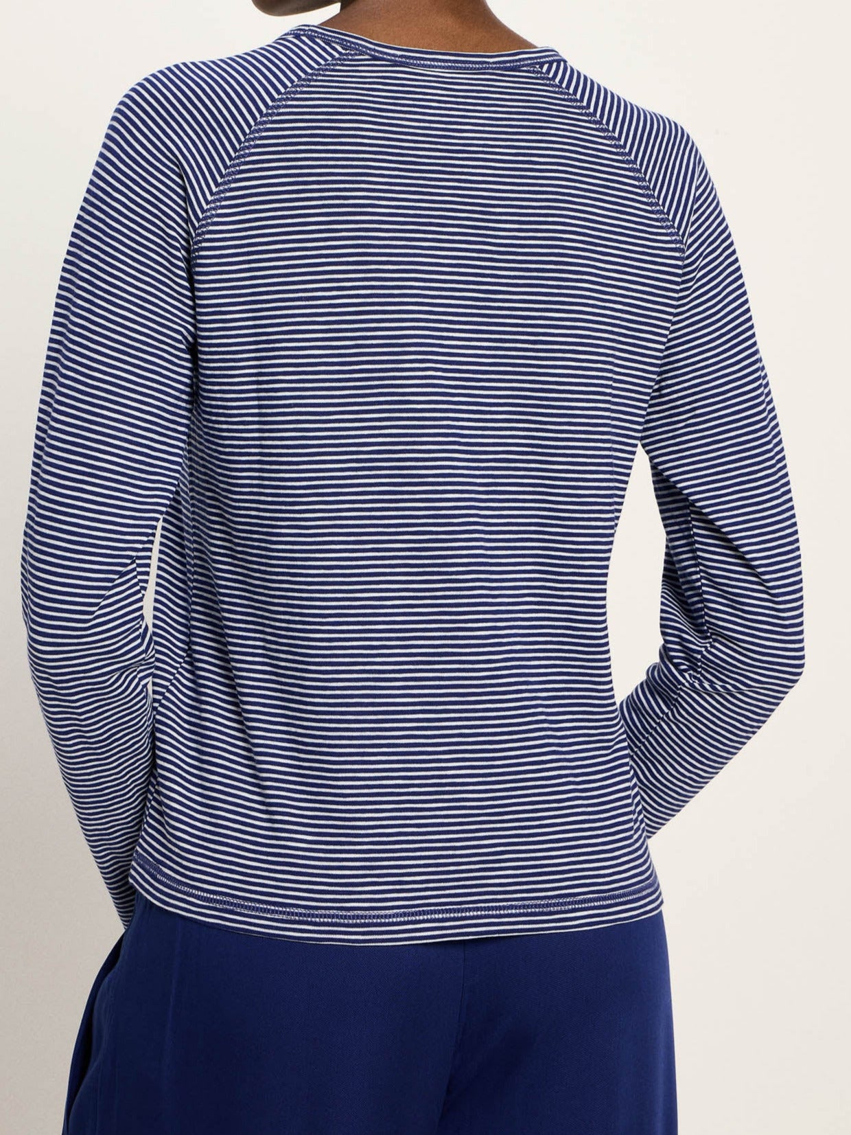 Langarm-Raglanshirt